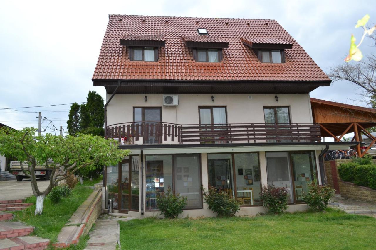 Villa Siret Sendreni 외부 사진